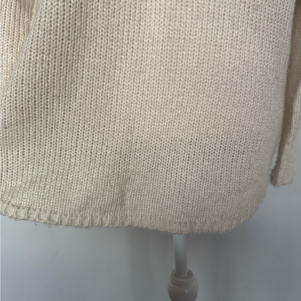 Delia*s Cream Knit Sweater | L | EUC | Cozy | Neutral | Relaxed Fit - Picture 8 of 9